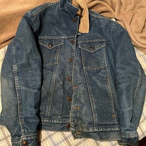 Wrangler mens size large vintage jean jacket